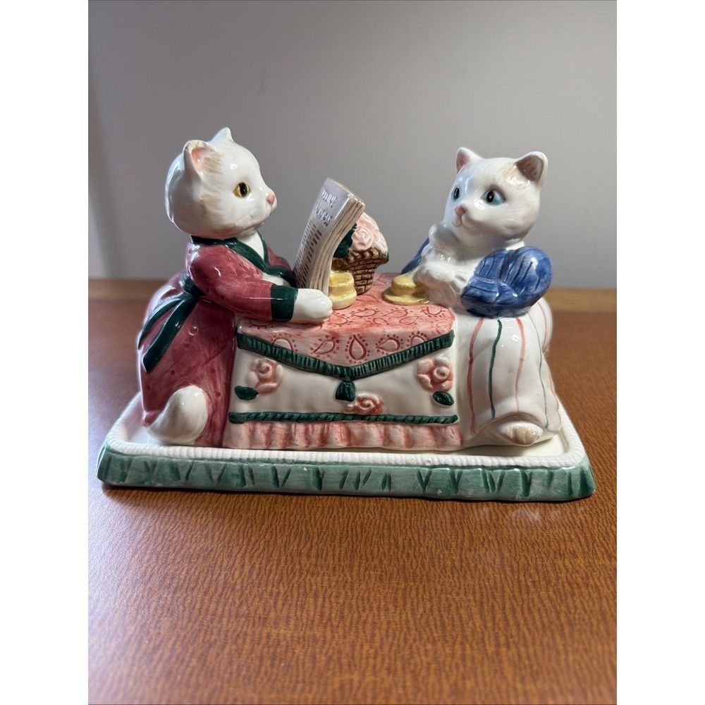 Fitz & Floyd KITTENS OF KNIGHTBRIDGE COVERED BUTTER DISH 1980s